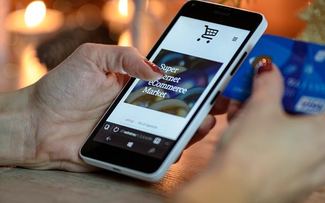 Jak poznat podvodný e-shop v roce 2026: 5 varovných signálů