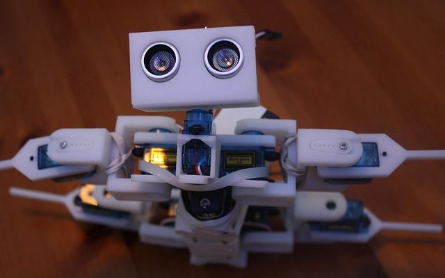 Jak nakupovat na eBay v roce 2026: Bezpečný nákup, clo a tipy pro Čechy